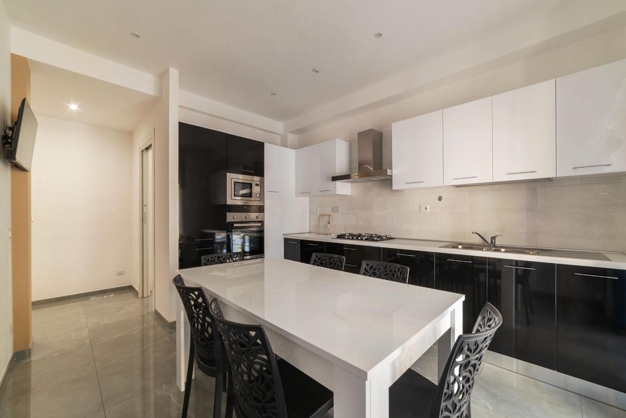 Apartamento Joivy Delightful 3-Bed Flat With Balcony Roma Exterior foto
